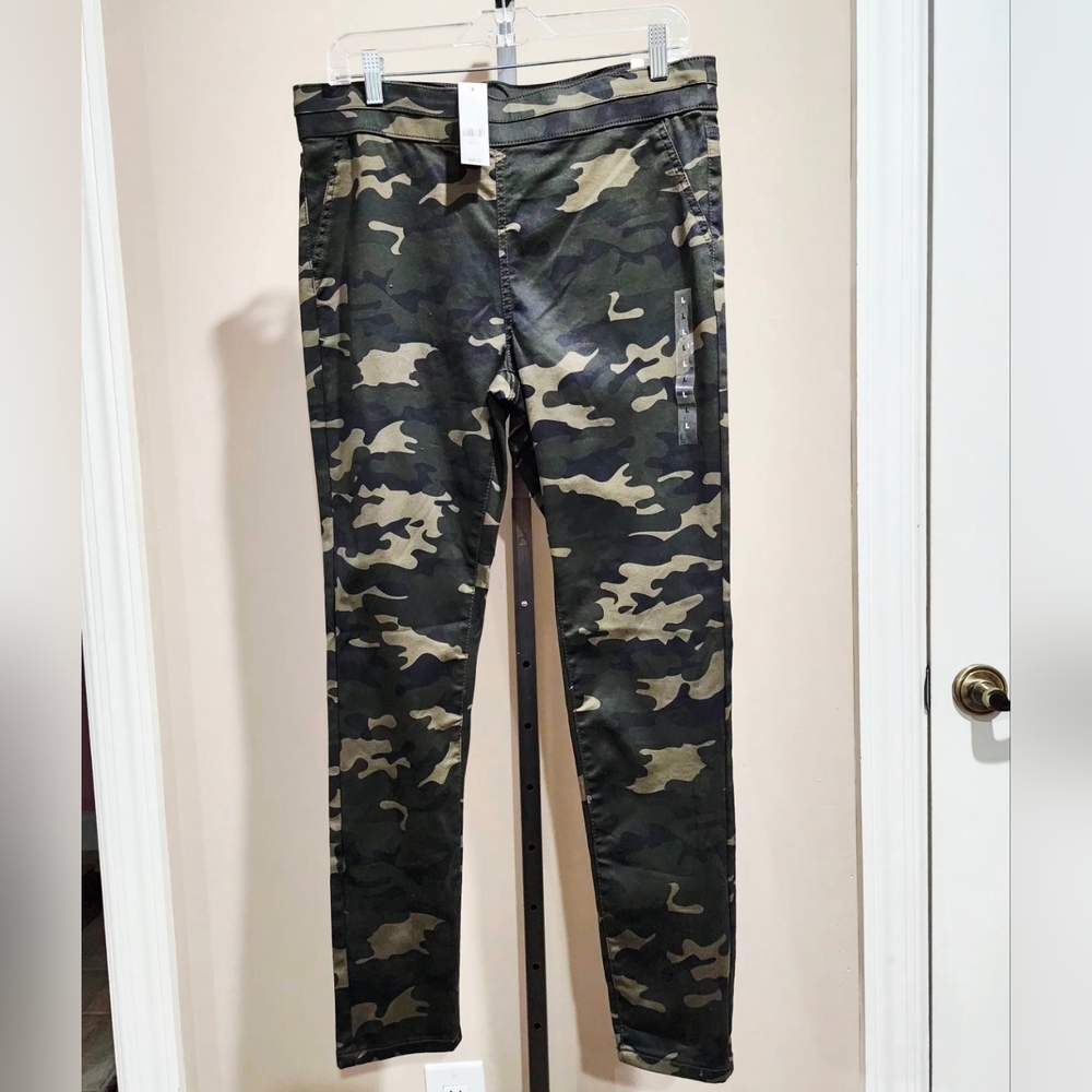 NWT NY&Company Soho High Waist Pull-On Jeggings (Leggings) Size Large